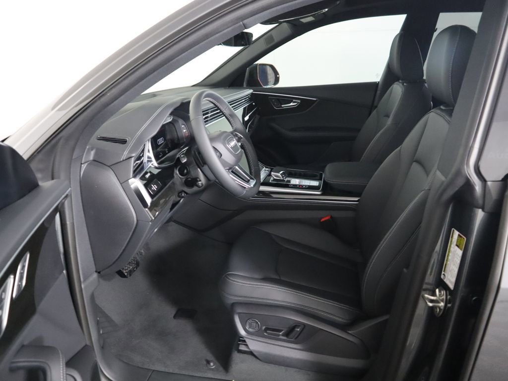 New 2025 Audi Q8 Premium Plus image 21