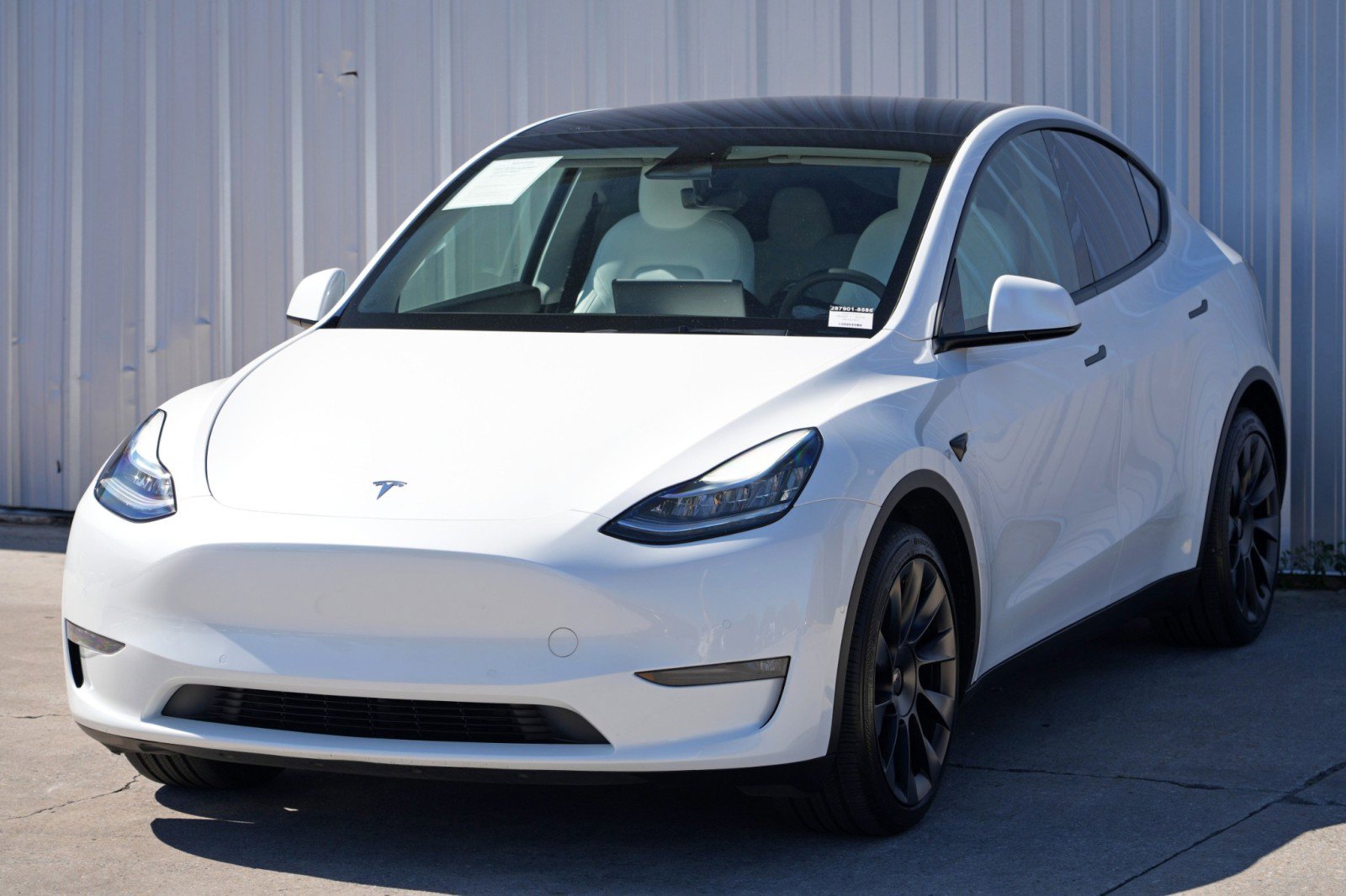Used 2021 Tesla Model Y Long Range image 49