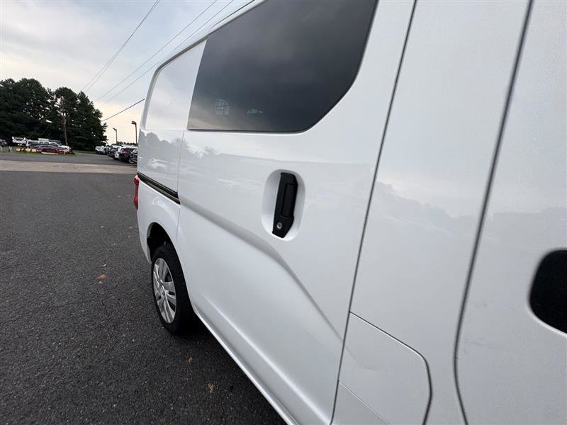Used 2021 Nissan NV200 SV w/ Sliding Door Glass Package image 24