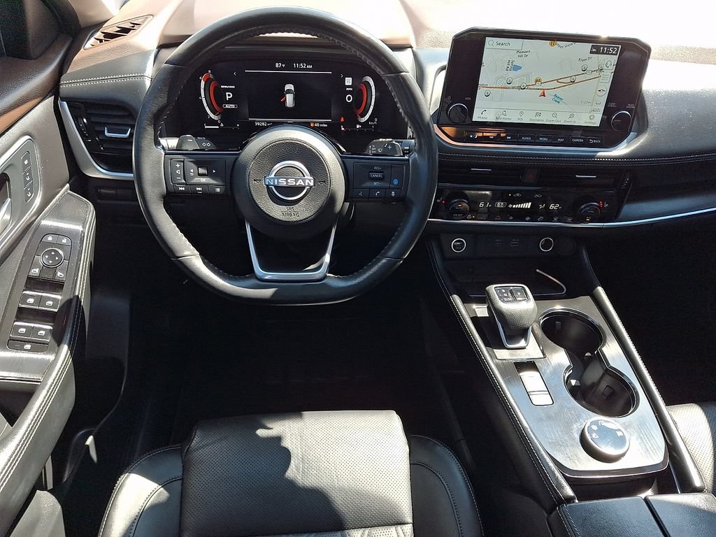 Certified 2023 Nissan Rogue Platinum w/ Platinum Premium Package AWD/4WD image 12