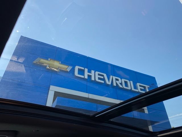 Used 2026 Cadillac XT5 Sportv w/ LPO, Floor Liner Package AWD/4WD image 33