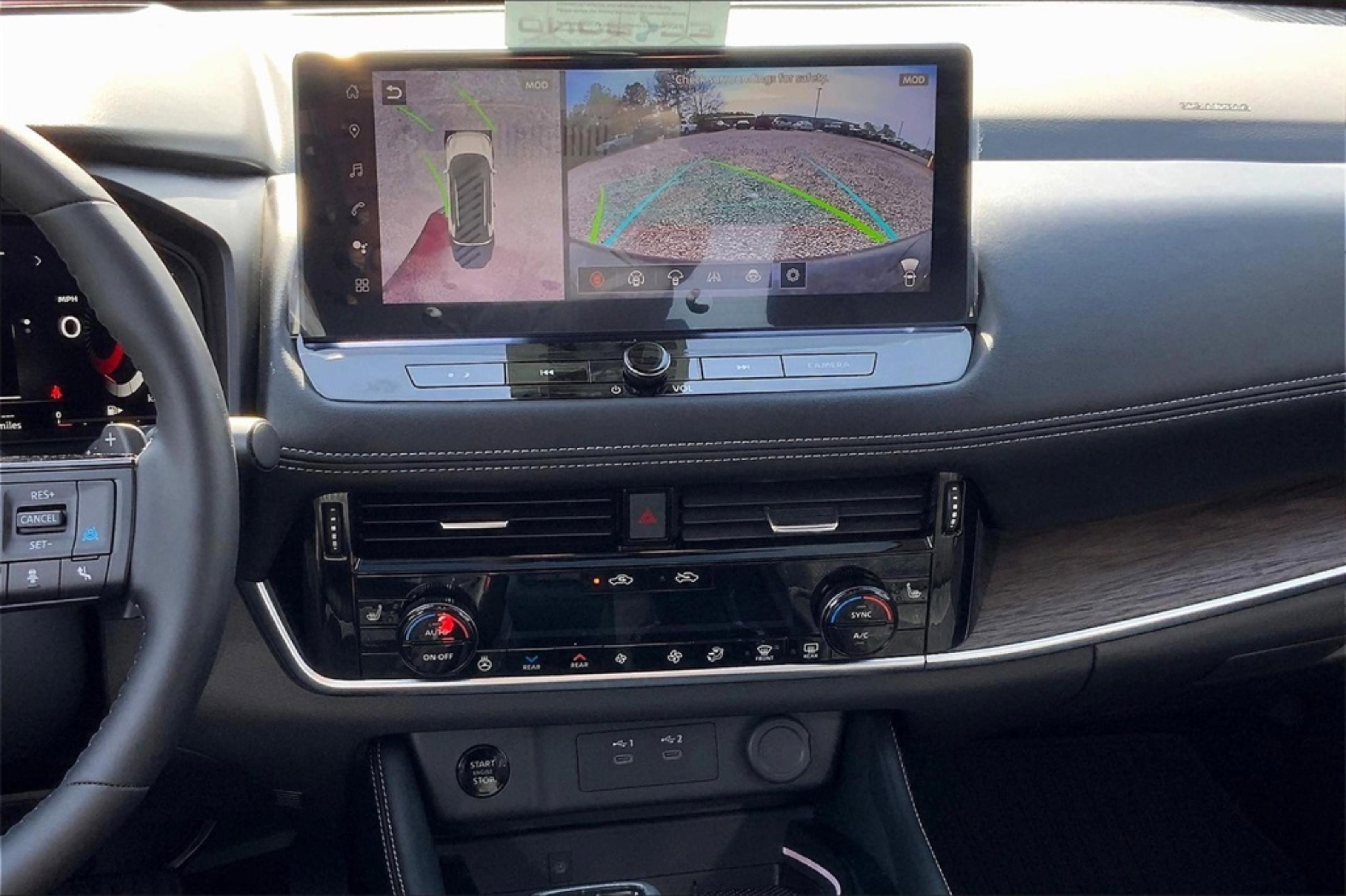 New 2025 Nissan Rogue Platinum w/ Tech Package image 8