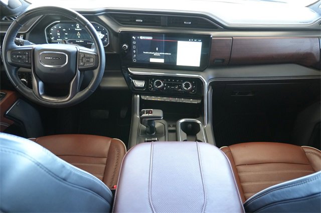 Used 2023 GMC Sierra 1500 Denali Ultimate image 2