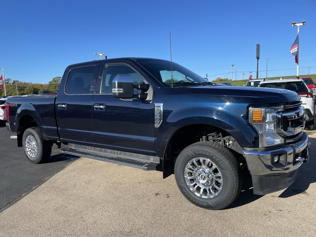 Used 2022 Ford F350 XLT w/ XLT Premium Package image 2