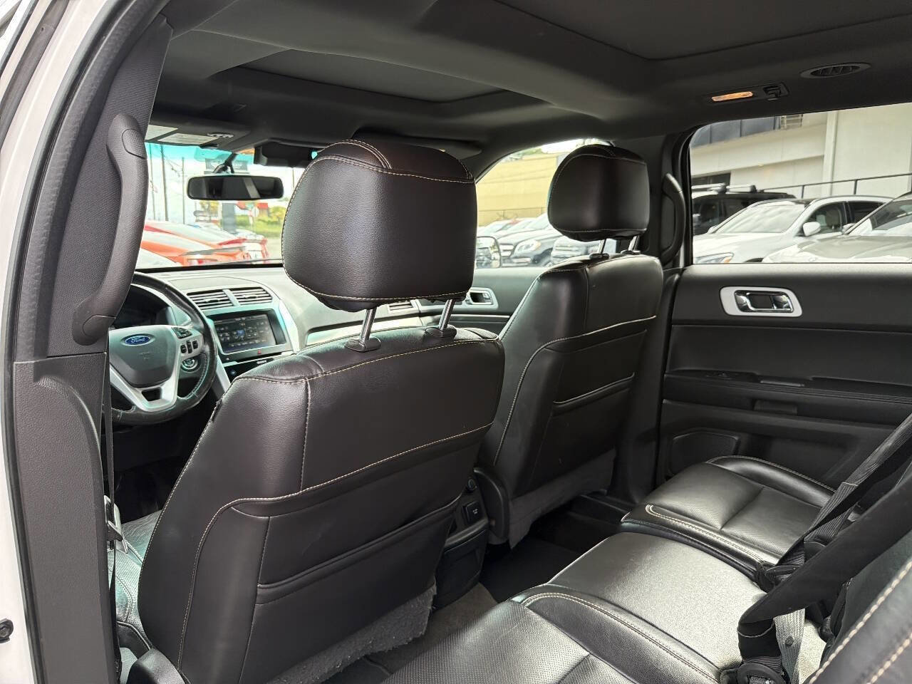 Used 2015 Ford Explorer Sport w/ Equipment Group 401A AWD/4WD image 26