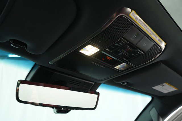 Used 2025 Lexus LX 700h F Sport image 42