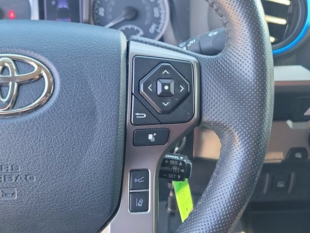 Used 2020 Toyota Tacoma SR5 RWD image 26