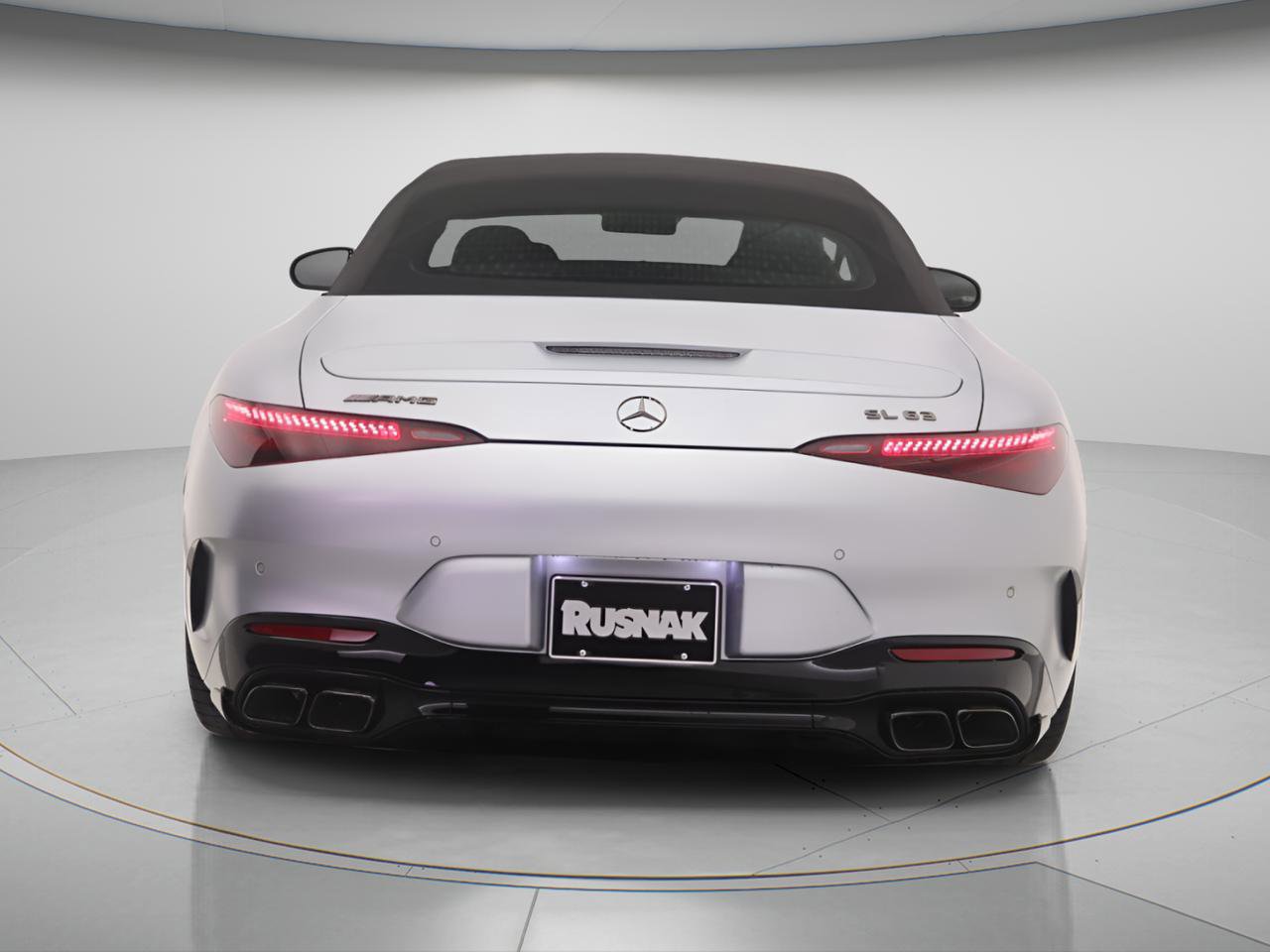 New 2026 Mercedes-Benz SL 63 AMG 4MATIC image 3