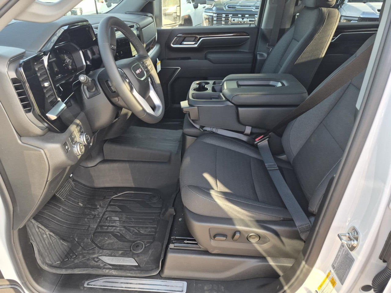 New 2026 GMC Sierra 2500 SLE w/ SLE Value Package; AWD/4WD image 8
