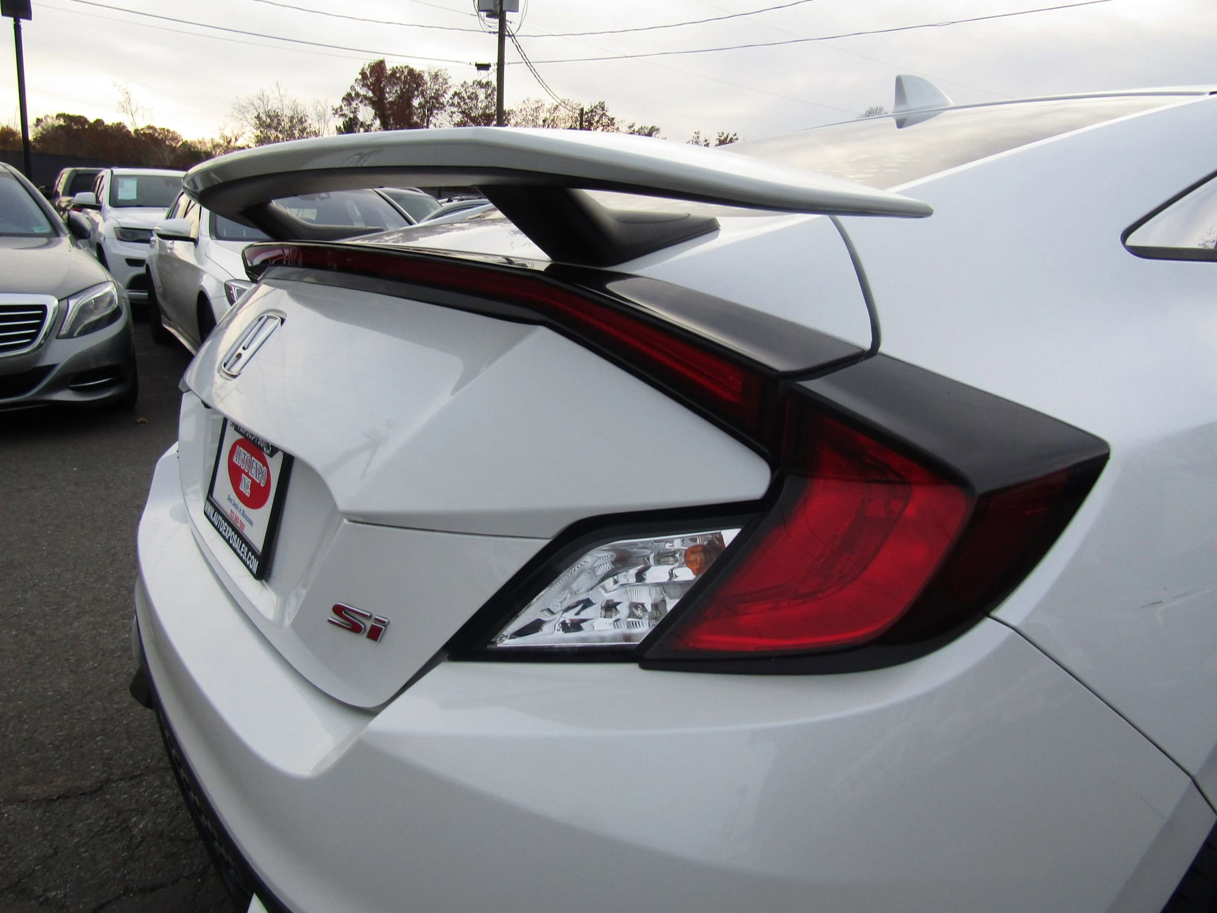 Used 2020 Honda Civic Si image 10
