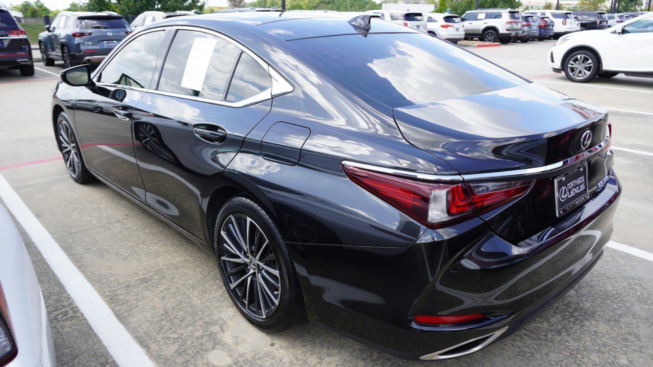 Used 2023 Lexus ES 350 w/ Premium Package FWD image 10