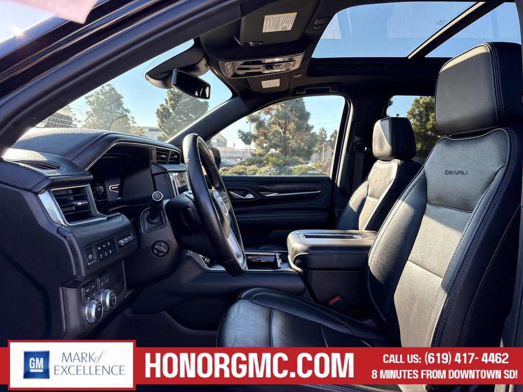 Used 2023 GMC Yukon Denali image 11