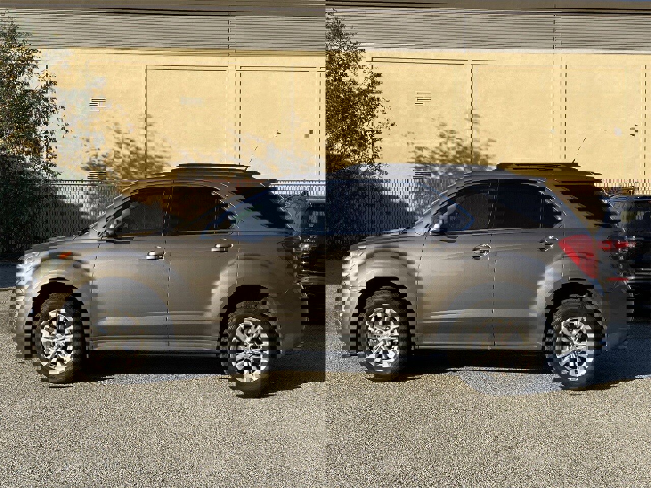 Used 2012 Chevrolet Equinox LT image 3