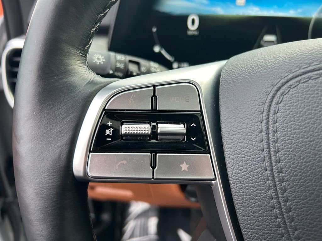 Used 2025 Kia Telluride SX Prestige X-Line image 17