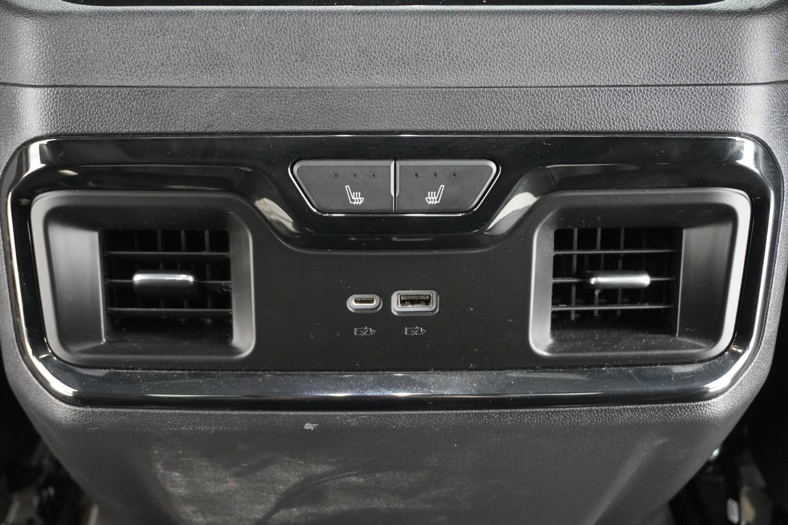 Used 2022 GMC Sierra 1500 AT4 w/ AT4 Premium Package image 36