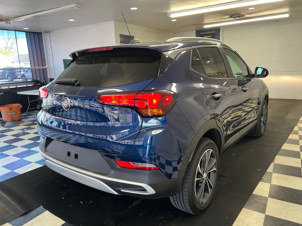Used 2022 Buick Encore GX Select AWD/4WD image 14