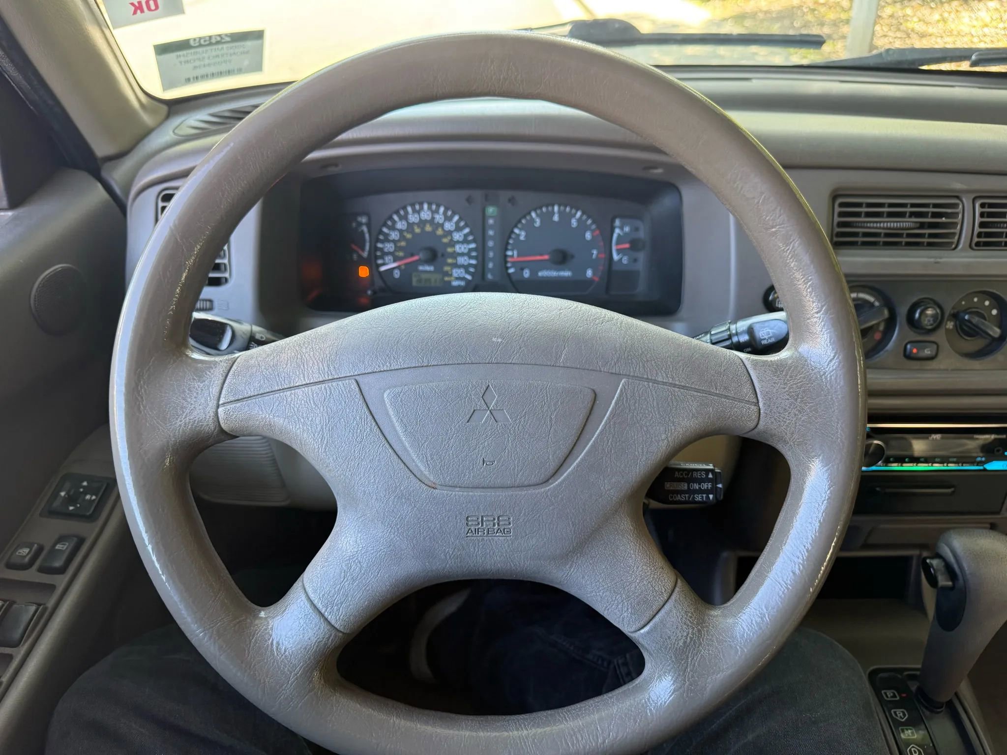 Used 2000 Mitsubishi Montero Sport XLS AWD/4WD image 13