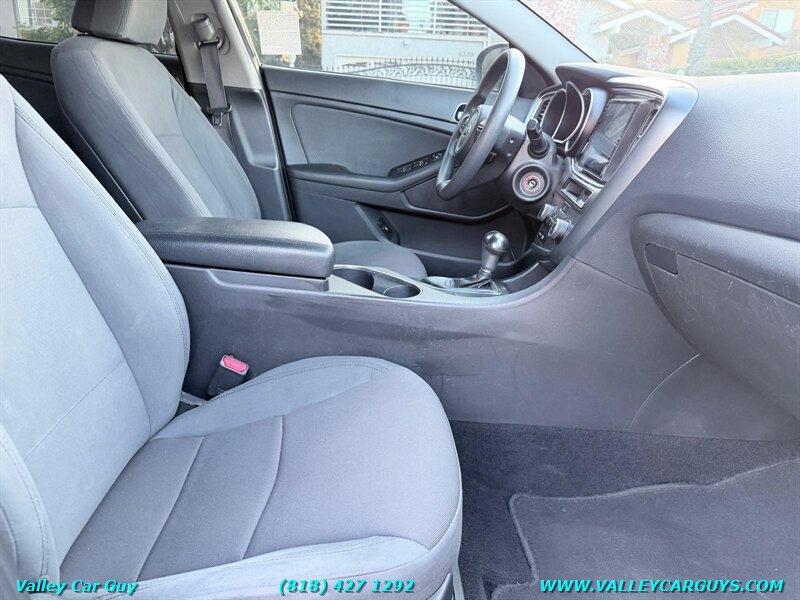Used 2015 Kia Optima LX FWD image 10