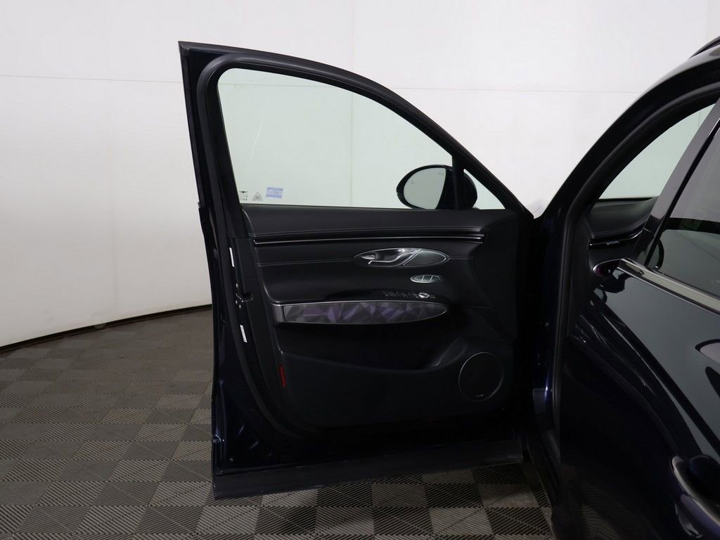 Used 2022 Genesis GV70 3.5T Sport w/ Sport Advanced Package image 22