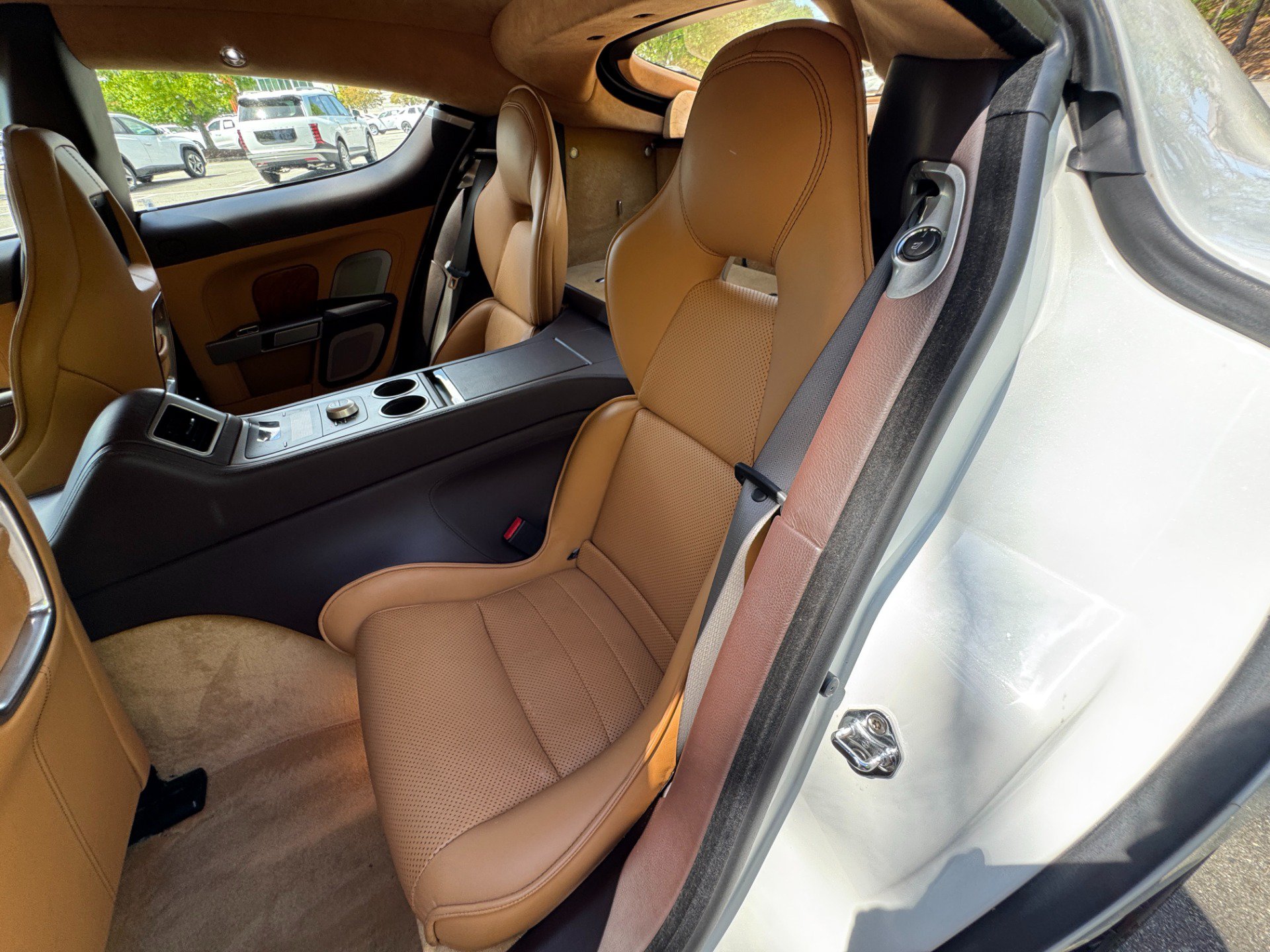 Used 2011 Aston Martin Rapide RWD image 44