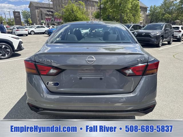 Used 2024 Nissan Altima 2.5 SV FWD image 4