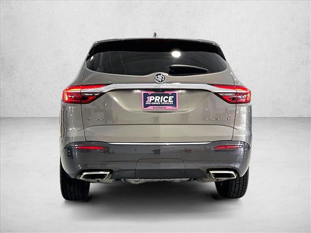 Used 2018 Buick Enclave Essence FWD image 4