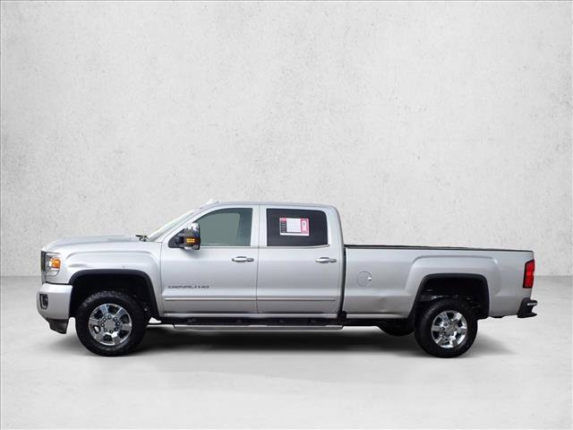 Used 2019 GMC Sierra 3500 Denali w/ Duramax Plus Package AWD/4WD image 2