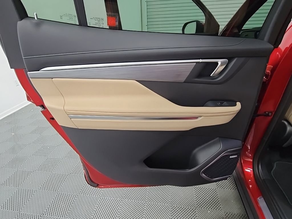 New 2026 Buick Enclave Preferred w/ Power Package image 39