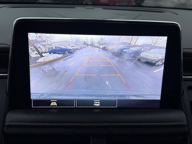 Used 2021 GMC Yukon XL SLT image 34