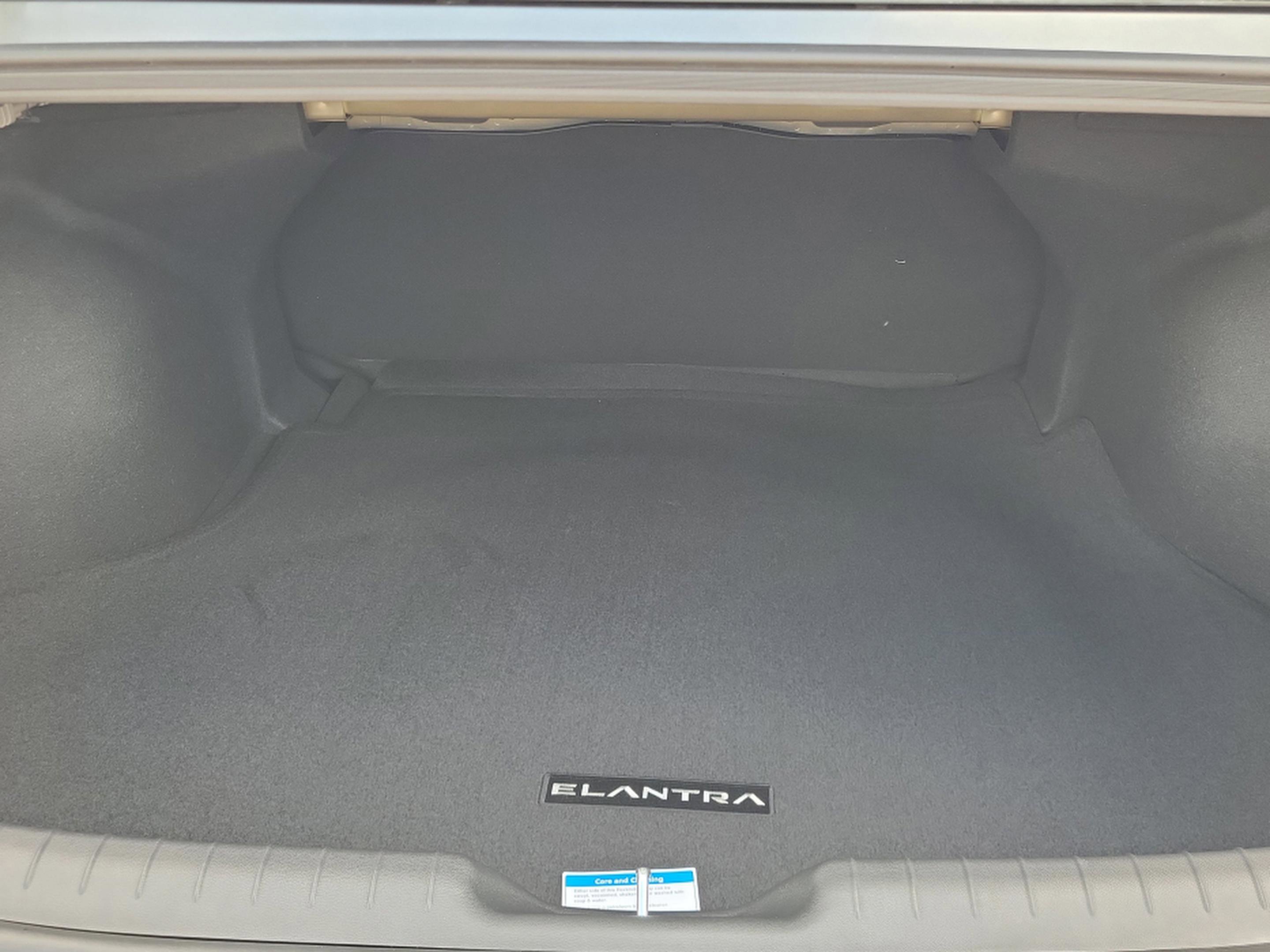 New 2026 Hyundai Elantra Sport w/ Cargo Package FWD image 7