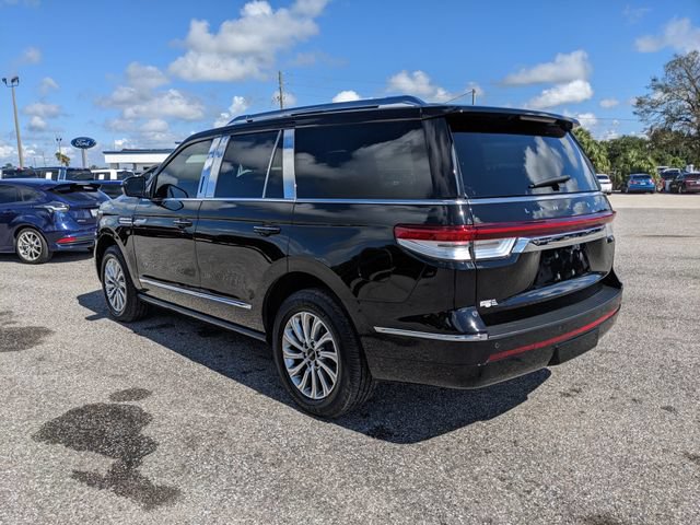 Used 2023 Lincoln Navigator 4WD image 6