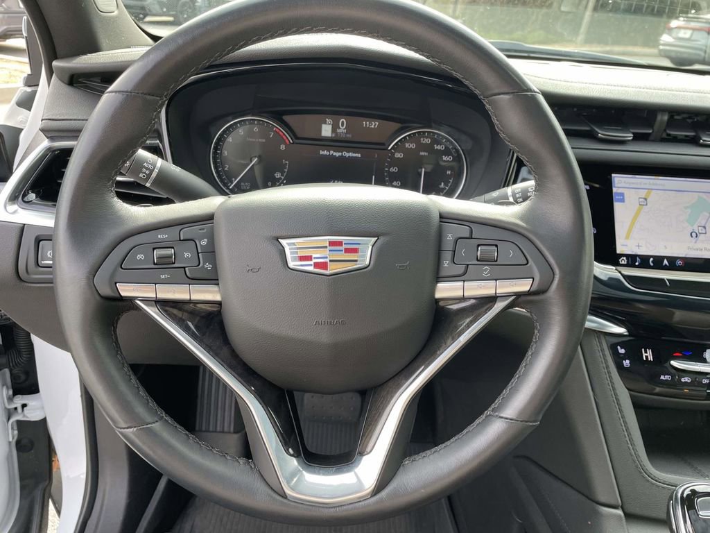 Certified 2023 Cadillac XT6 Premium Luxury image 22