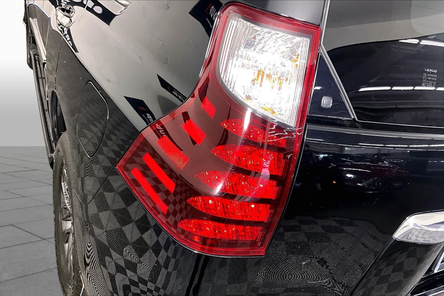 Used 2019 Lexus GX 460 Premium AWD/4WD image 26