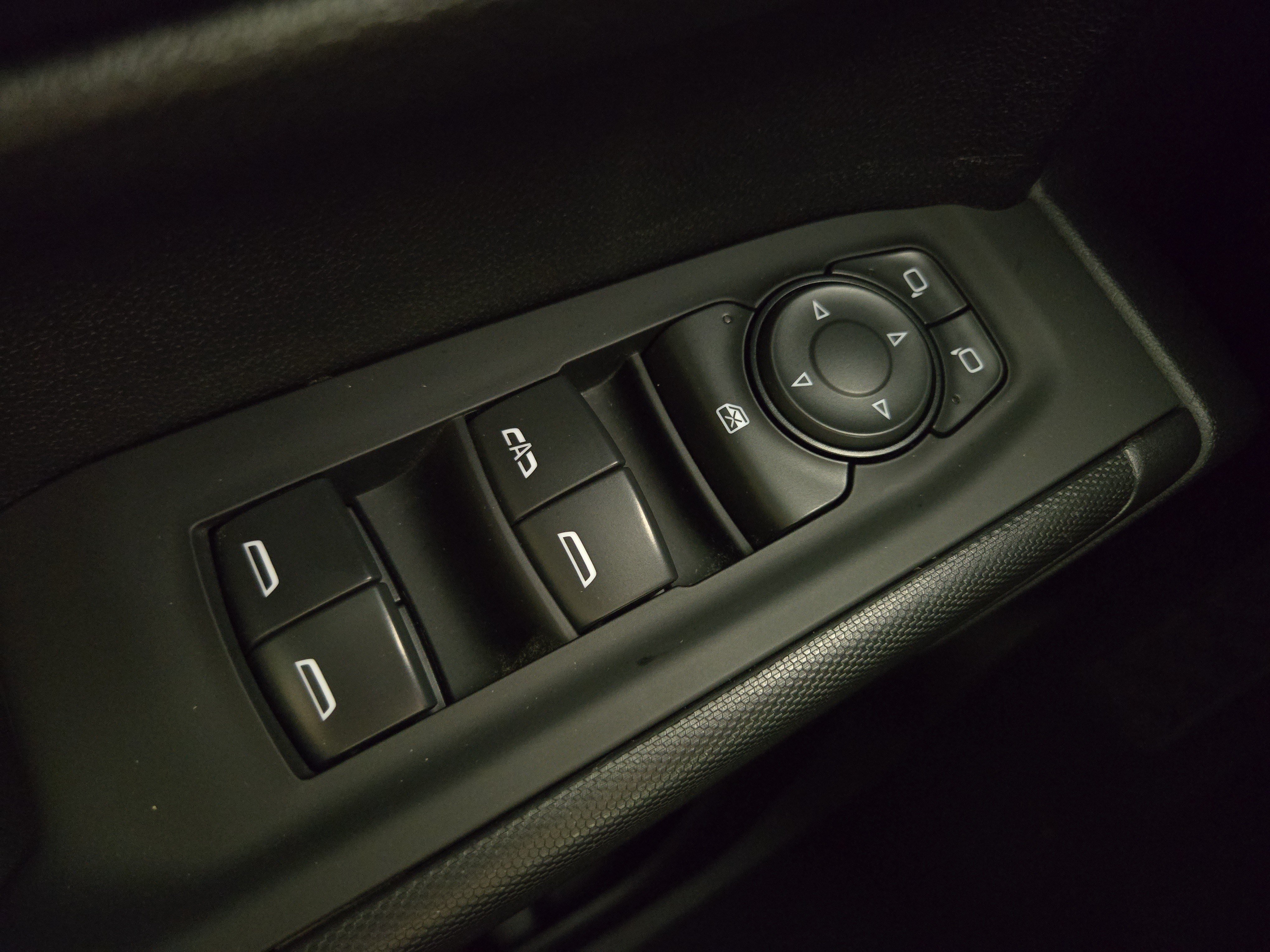 Certified 2024 Chevrolet Silverado 1500 Custom w/ LPO, Dark Essentials Package AWD/4WD image 30