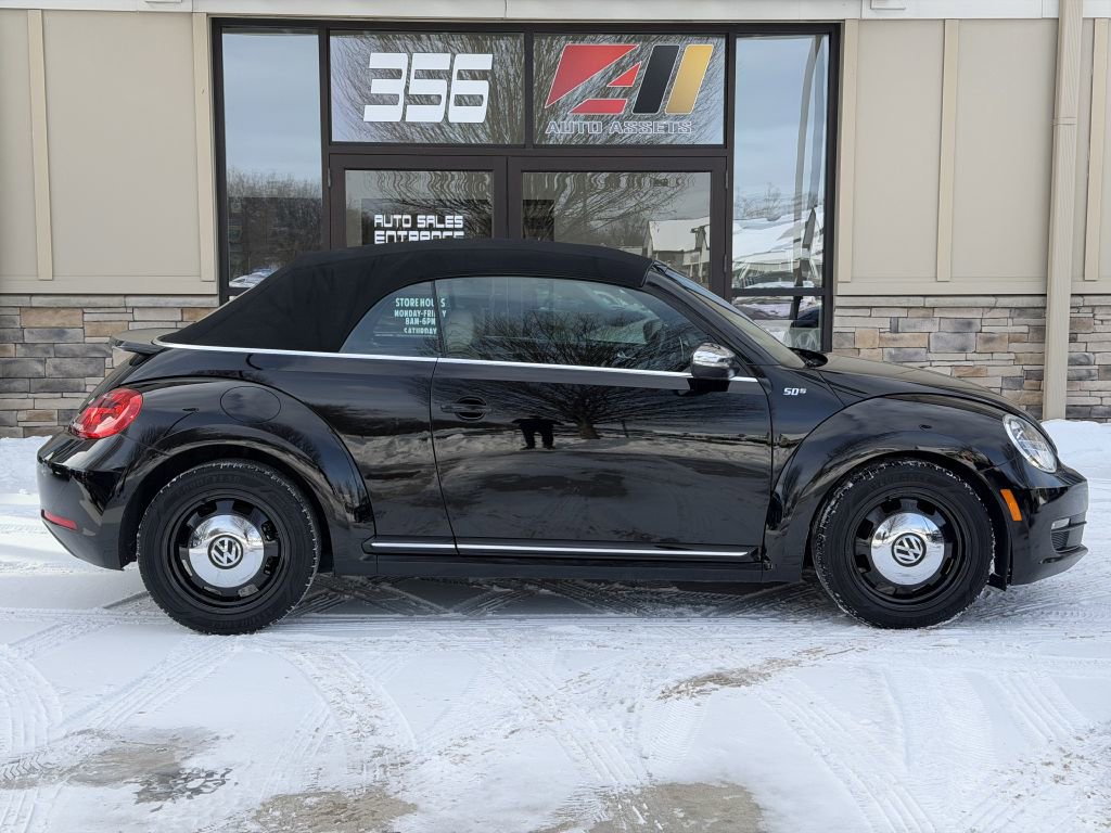 Used 2013 Volkswagen Beetle 2.5 50's Edition image 2