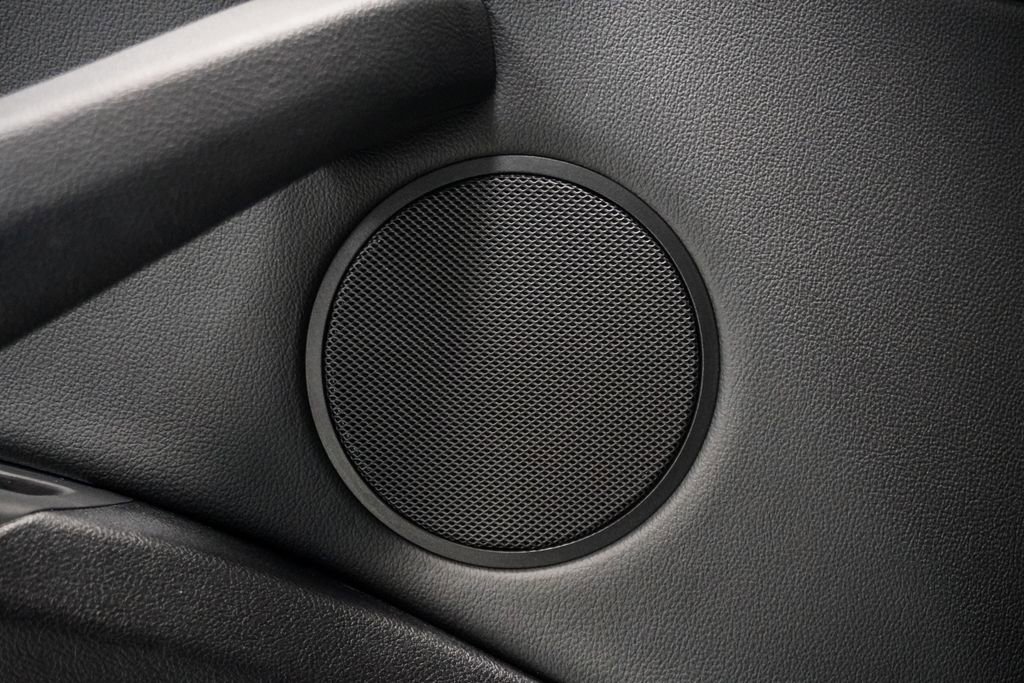 Used 2023 BMW X4 xDrive30i w/ M Sport Package image 25