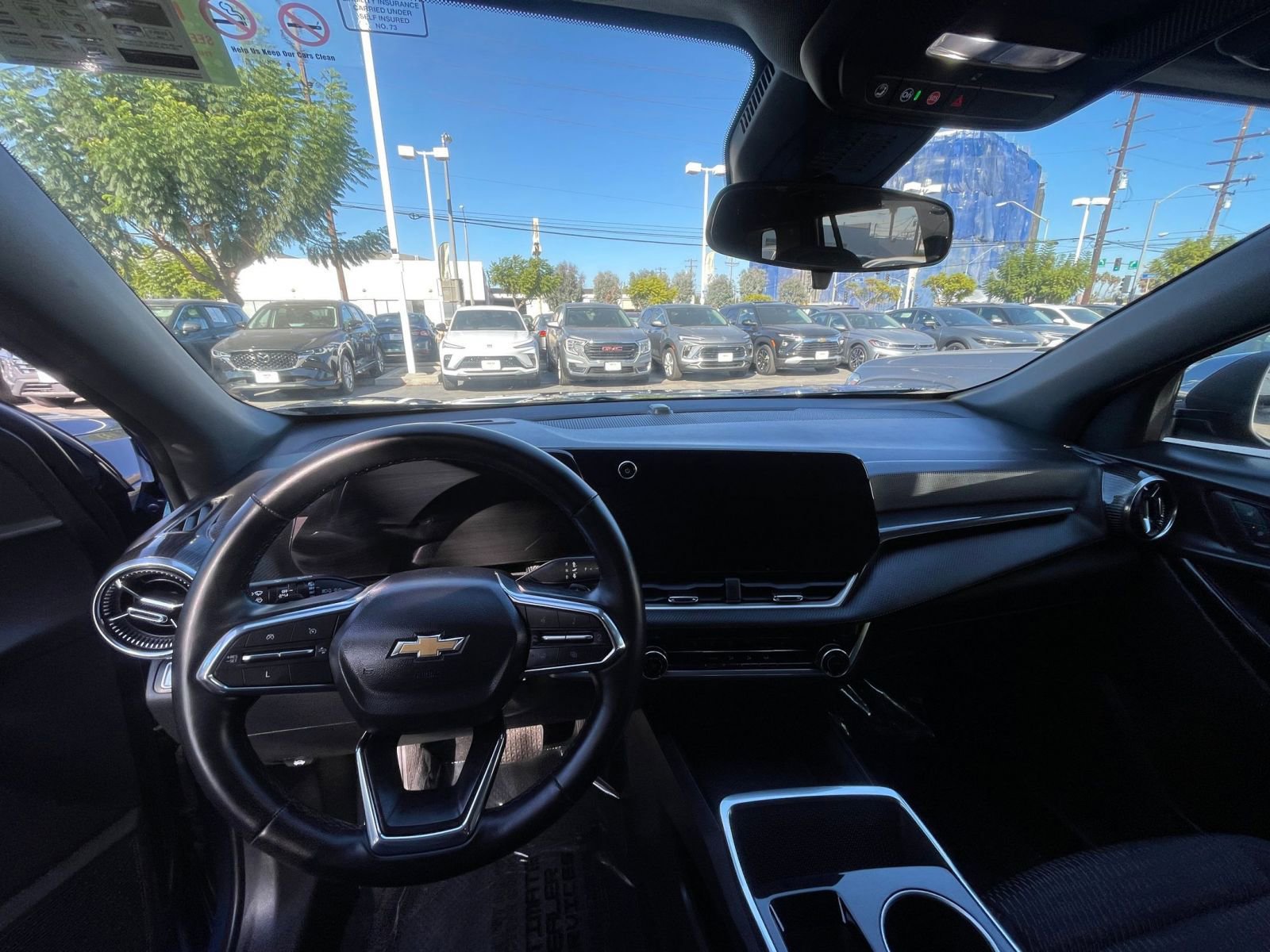 Used 2025 Chevrolet Equinox LT image 33