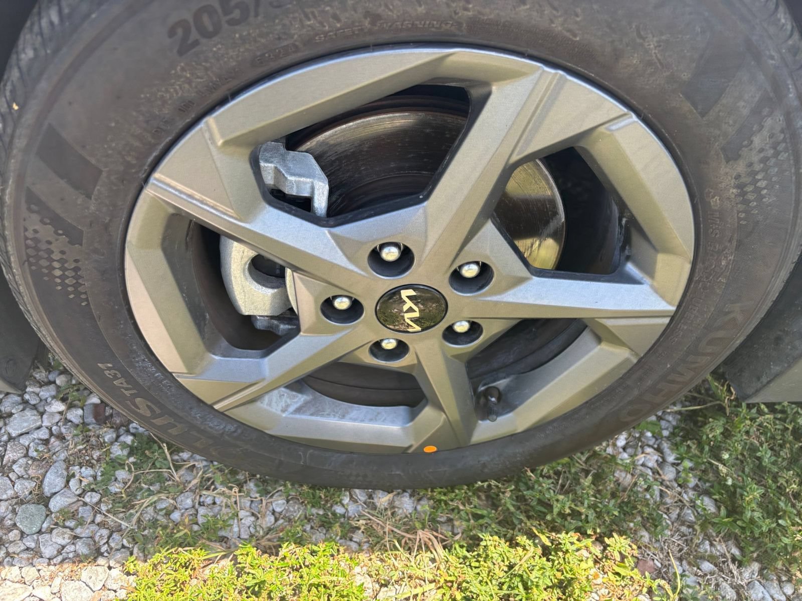 Used 2025 Kia K4 FWD image 32