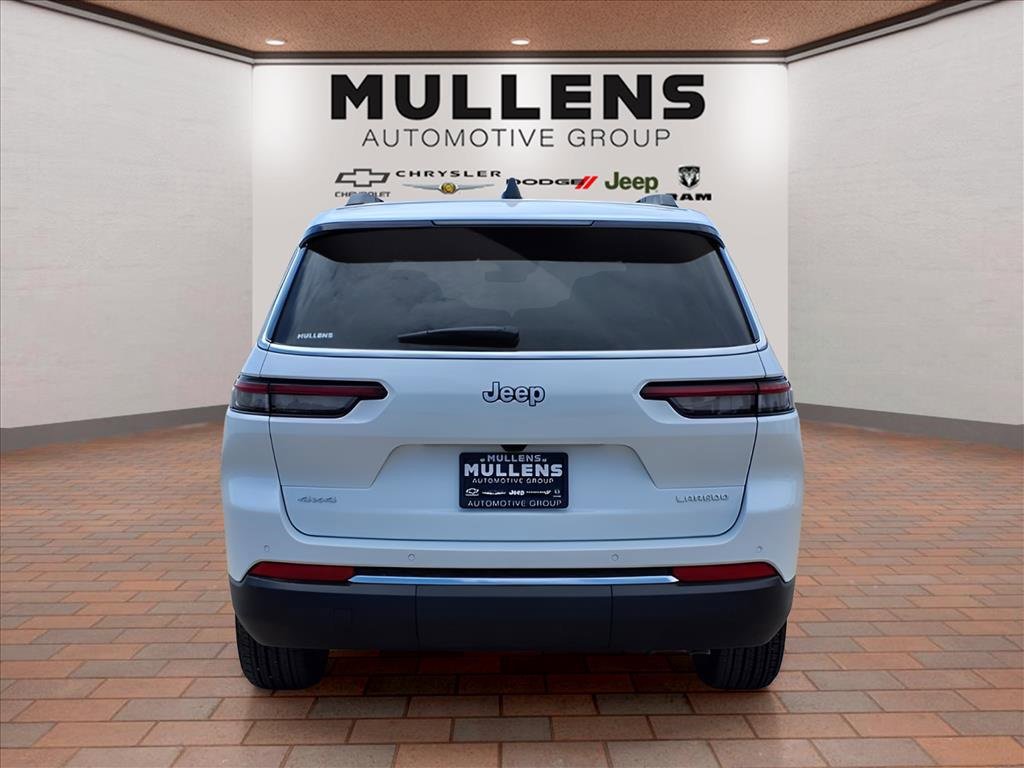 New 2025 Jeep Grand Cherokee L Laredo image 6