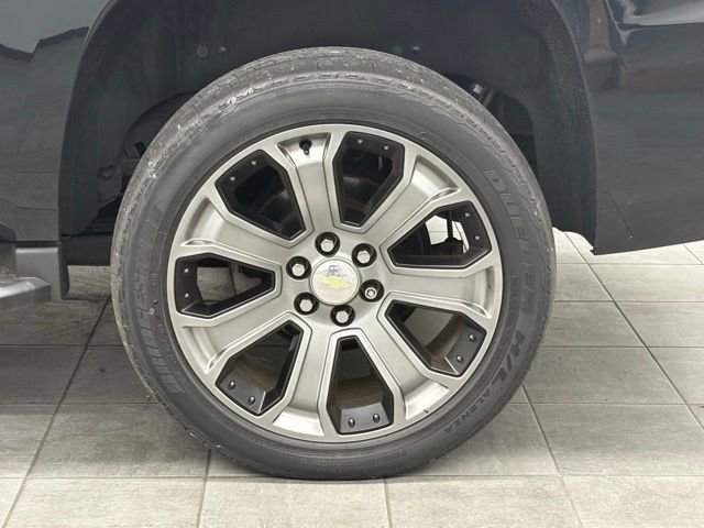 Used 2016 Chevrolet Tahoe LT w/ Luxury Package AWD/4WD image 7