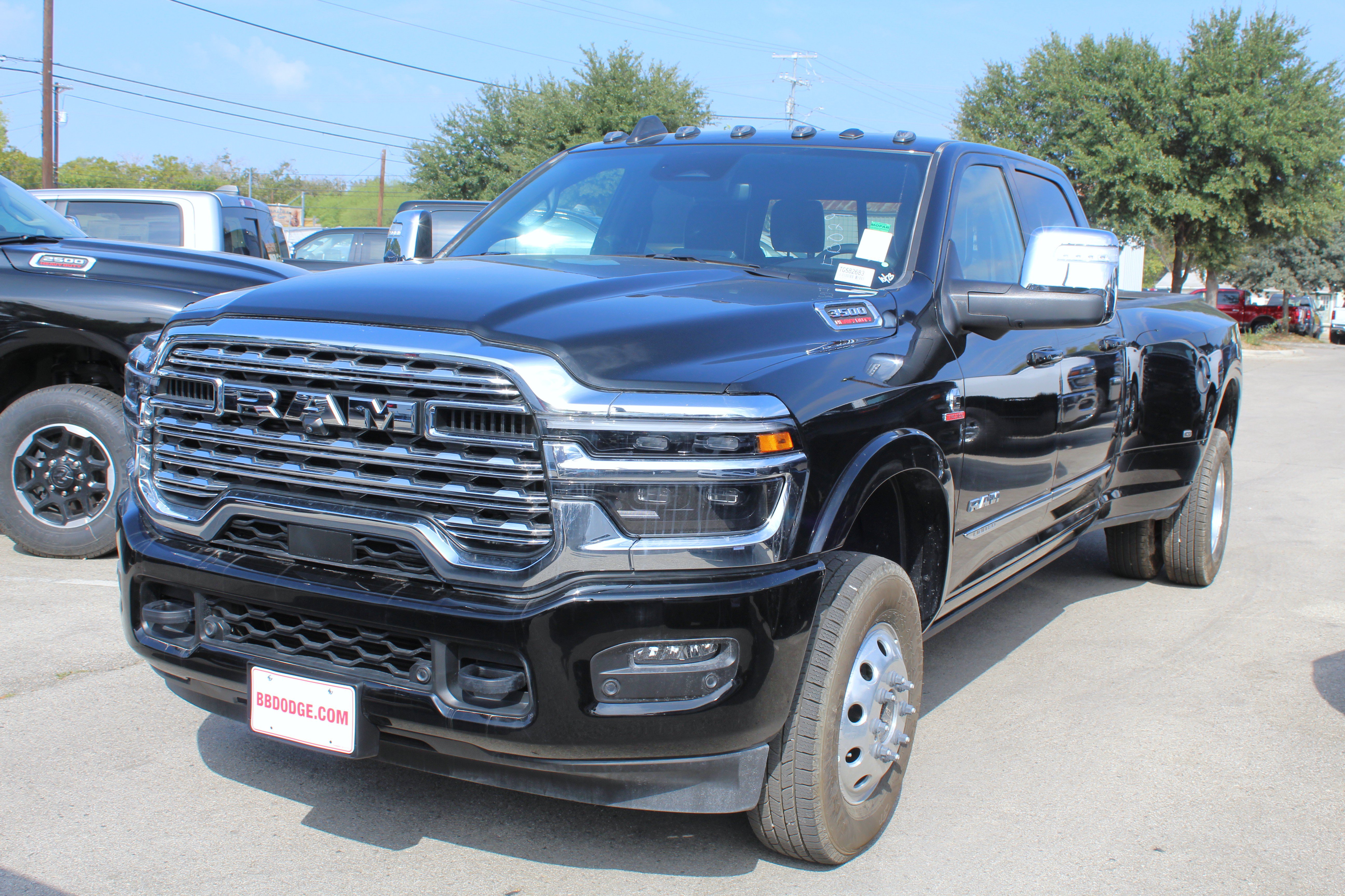 New 2025 RAM 3500 Limited AWD/4WD image 1
