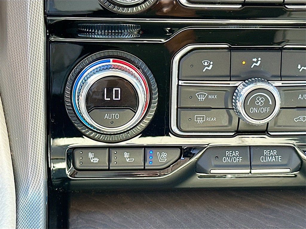 Used 2021 GMC Yukon Denali image 21