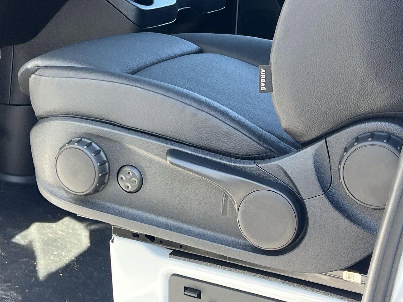 New 2025 Mercedes-Benz Sprinter 2500 image 12