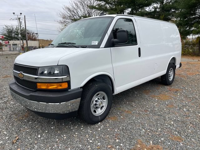 New 2025 Chevrolet Express 2500 w/ Driver Convenience Package RWD image 3