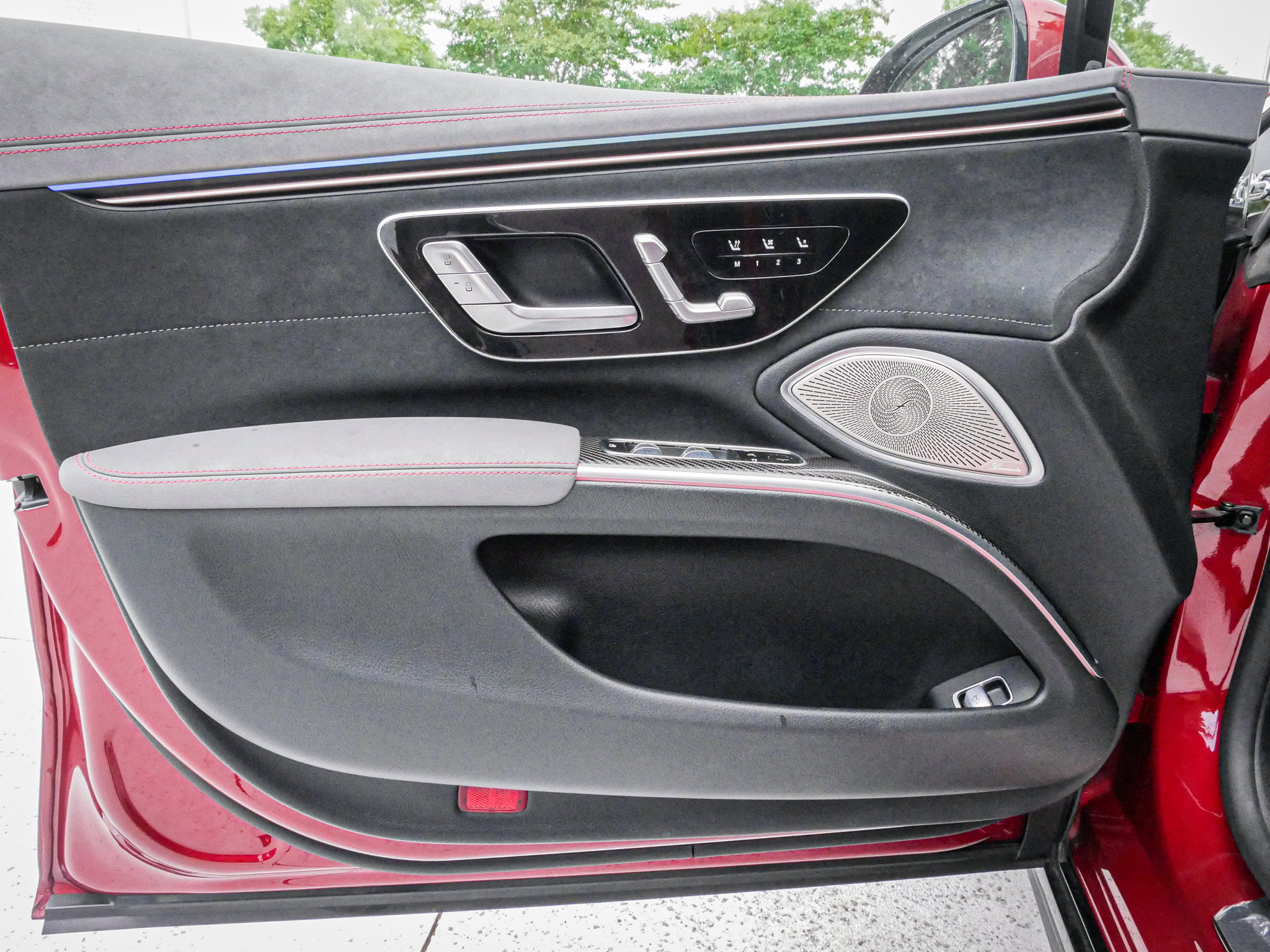 Used 2022 Mercedes-Benz EQS AMG 4MATIC image 14