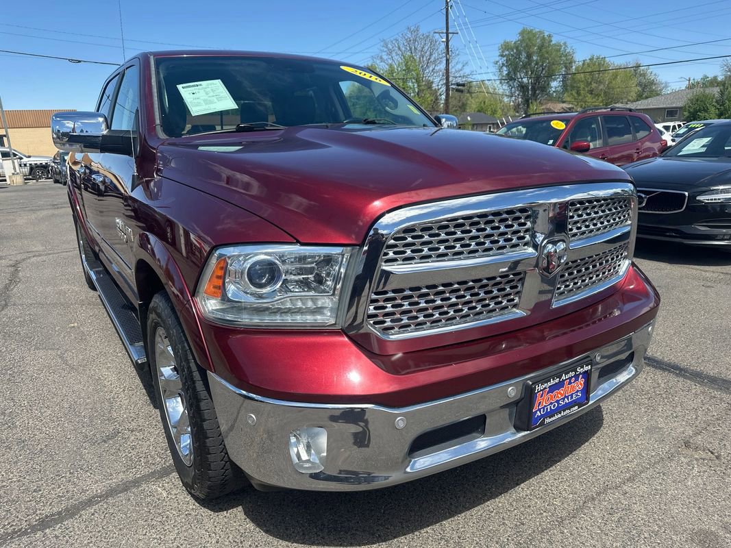 Used 2016 RAM 1500 Laramie w/ Convenience Group AWD/4WD image 3