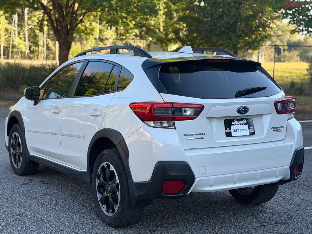Used 2021 Subaru Crosstrek 2.0i Premium w/ Moonroof Package AWD/4WD image 3