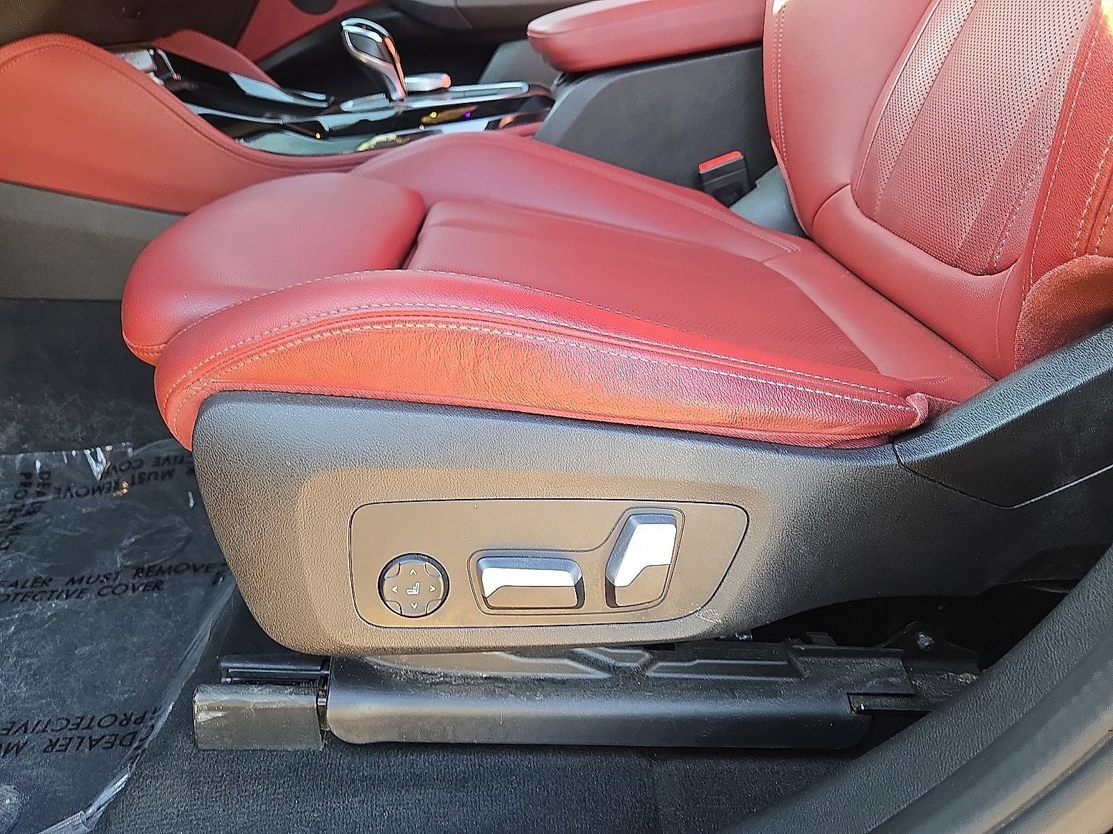 Used 2022 BMW X4 xDrive30i w/ Parking Assistance Package AWD/4WD image 25