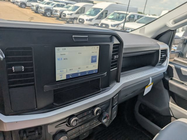 New 2026 Ford F350 XL w/ XL Chrome Package AWD/4WD image 22