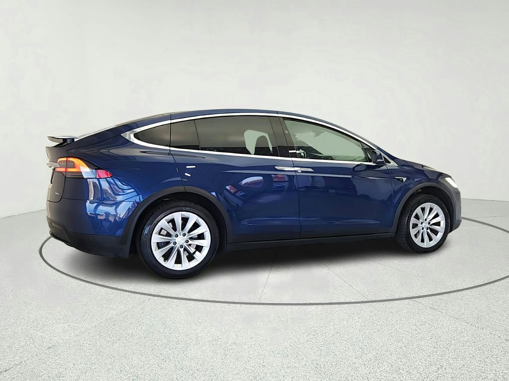 Used 2017 Tesla Model X 100D AWD/4WD image 8